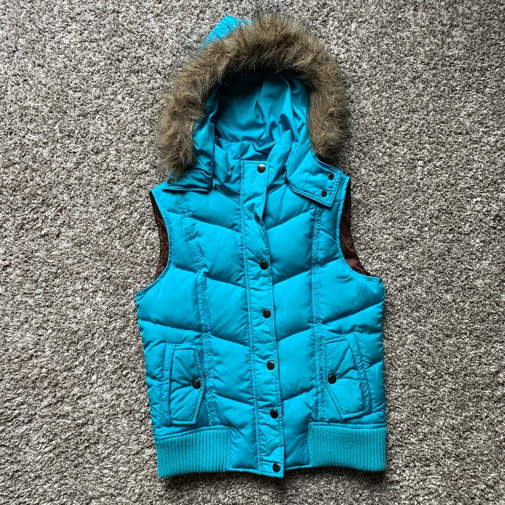 Women’s Ocean Blue Vest with Removable Hood
